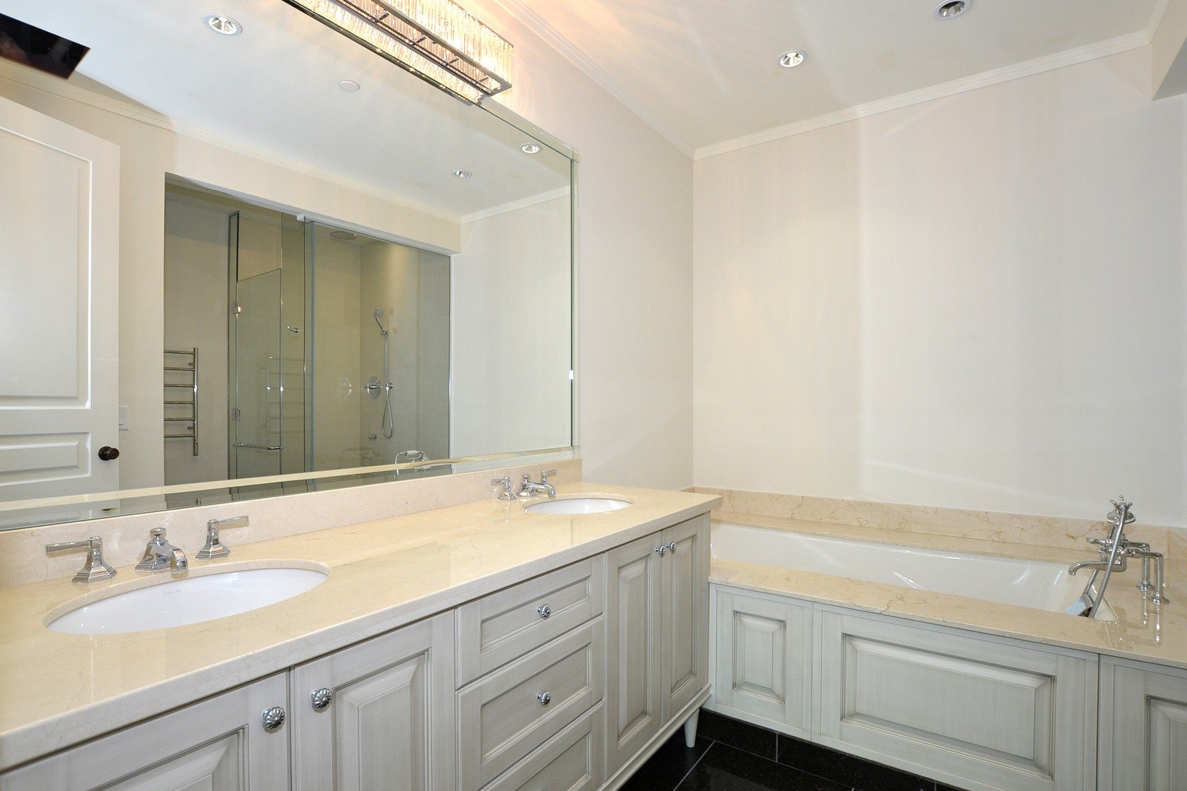 Residences at The Ritz-Carlton Condos Bathroom Toronto, Canada