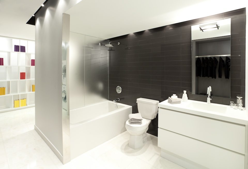 Quartz at Concord CityPlace Bathroom Toronto, Canada