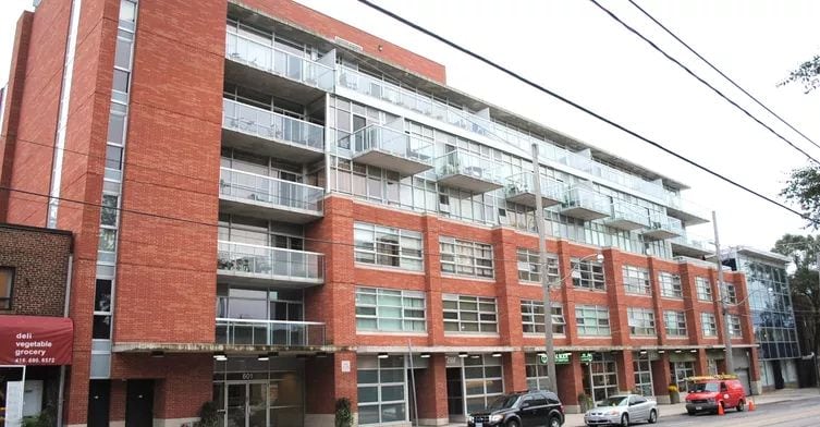 Exterior image of the 601 Kingston Road in Toronto