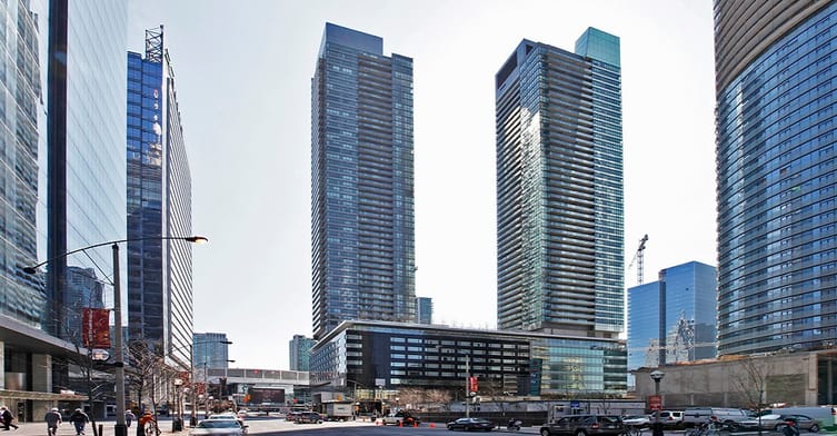 Exterior image of the Maple Leaf Square - North Tower in Toronto