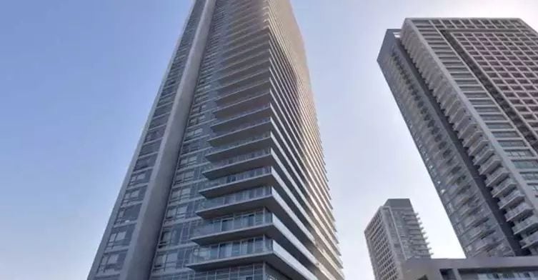 Exterior image of the Ultra at Herons Hill in Toronto