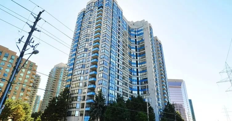 Exterior image of the Vogue Condominiums in Toronto