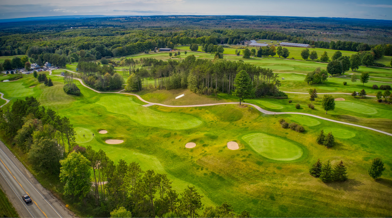 Carriage Ridge Resort golf coarse aerial view