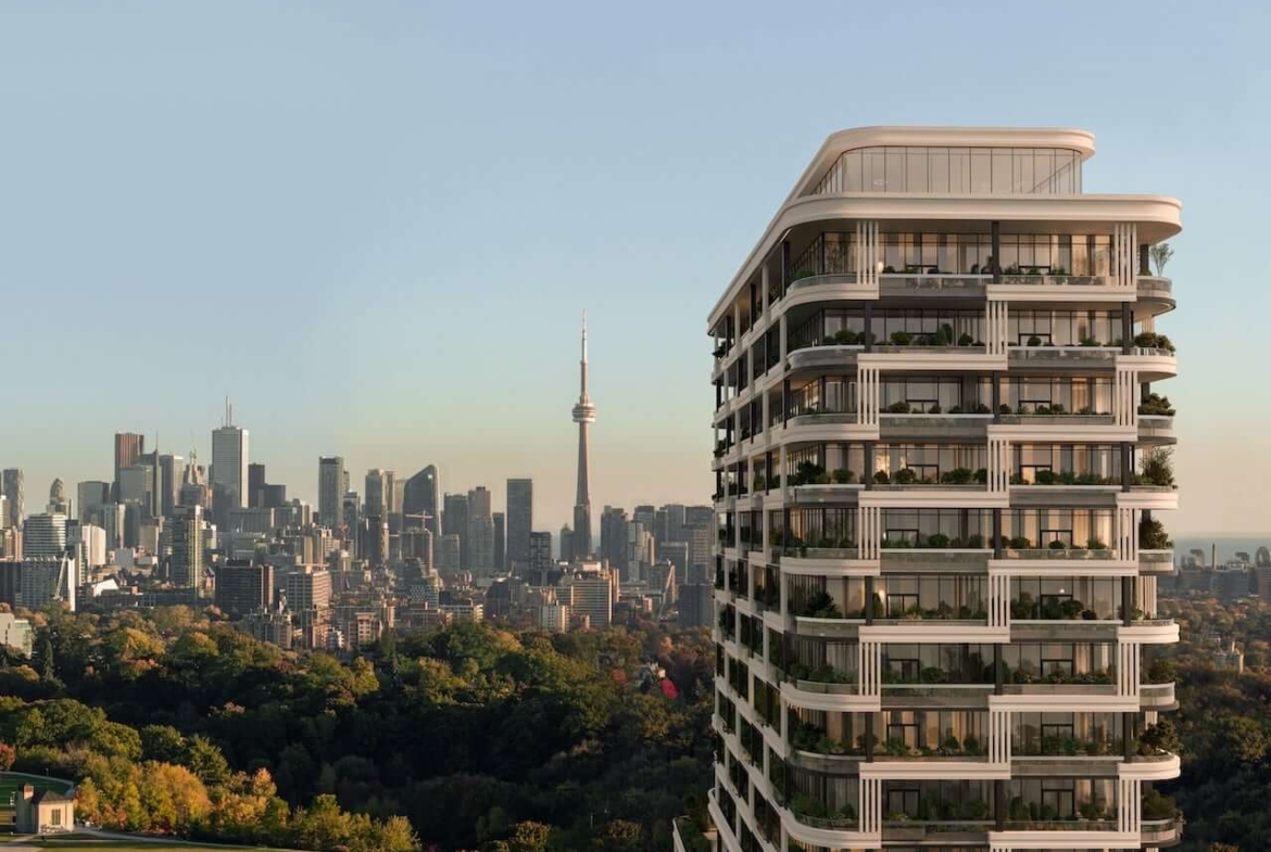 429 Walmer exterior with cn tower view